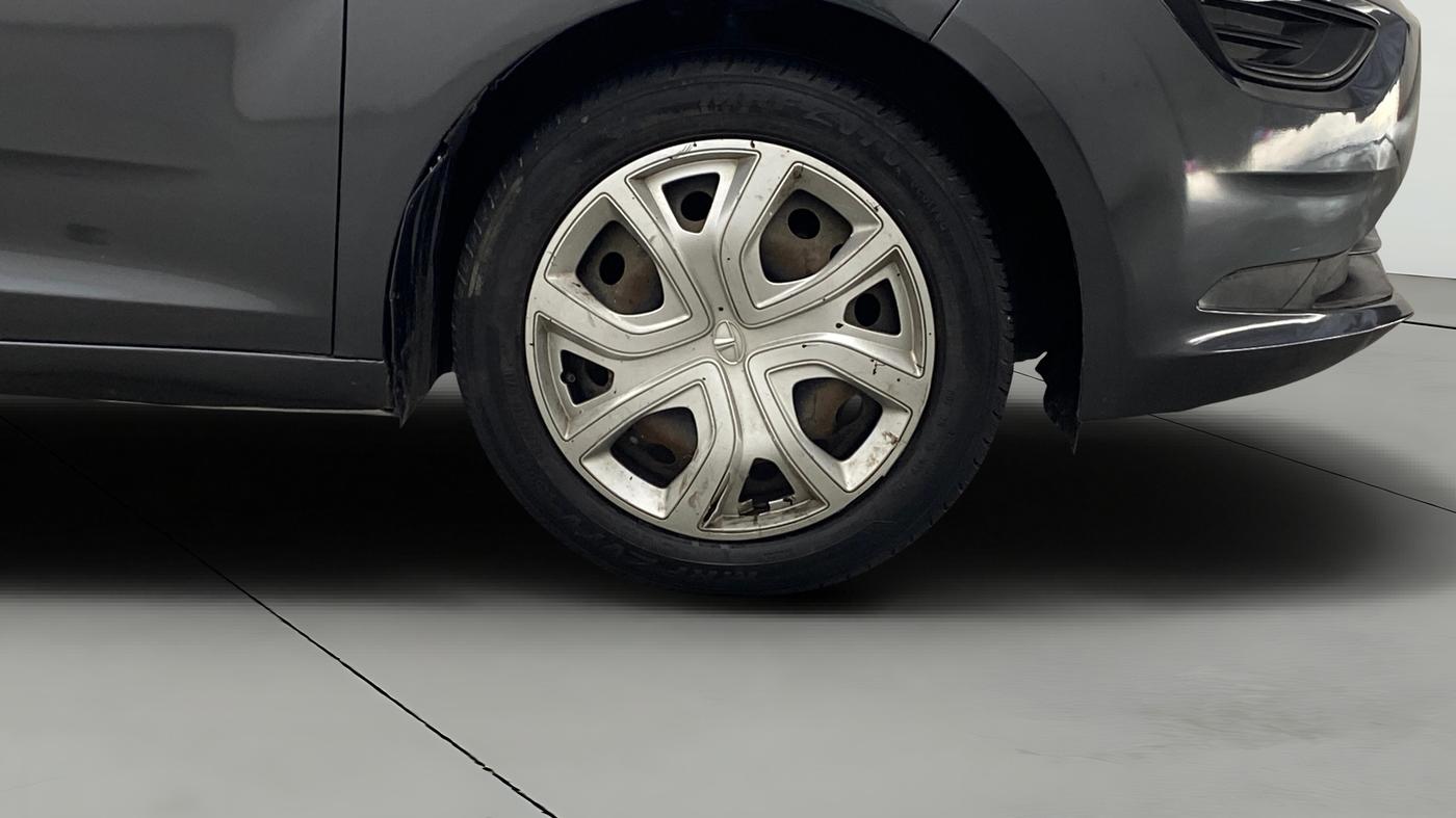 2022 Tata ALTROZ XM PLUS PETROL, Petrol, Manual, 82,937 km, Right Front Wheel