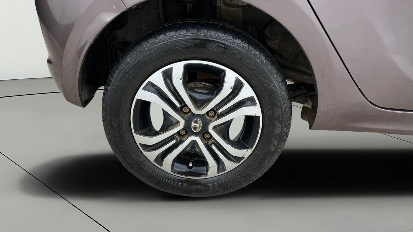 2019 Tata Tiago XZA PETROL, Petrol, Automatic, 38,377 km, Right Rear Wheel