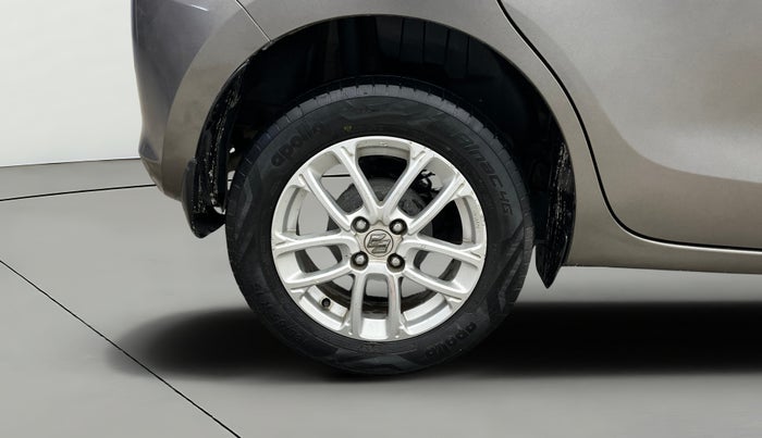 2019 Maruti Swift ZXI AMT, Petrol, Automatic, 81,922 km, Right Rear Wheel