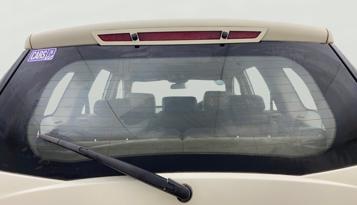 2012 Mahindra XUV500 W8 AWD, Diesel, Manual, 1,23,095 km, Rear Windshield