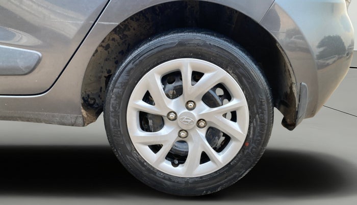 2020 Hyundai Grand i10 MAGNA 1.2 KAPPA VTVT, Petrol, Manual, 29,664 km, Left Rear Wheel