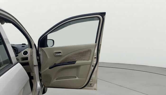 2014 Maruti Celerio ZXI, Petrol, Manual, 1,12,987 km, RHS Front Door