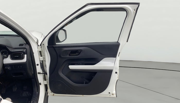 2023 Tata PUNCH PURE MT, Petrol, Manual, 17,525 km, RHS Front Door