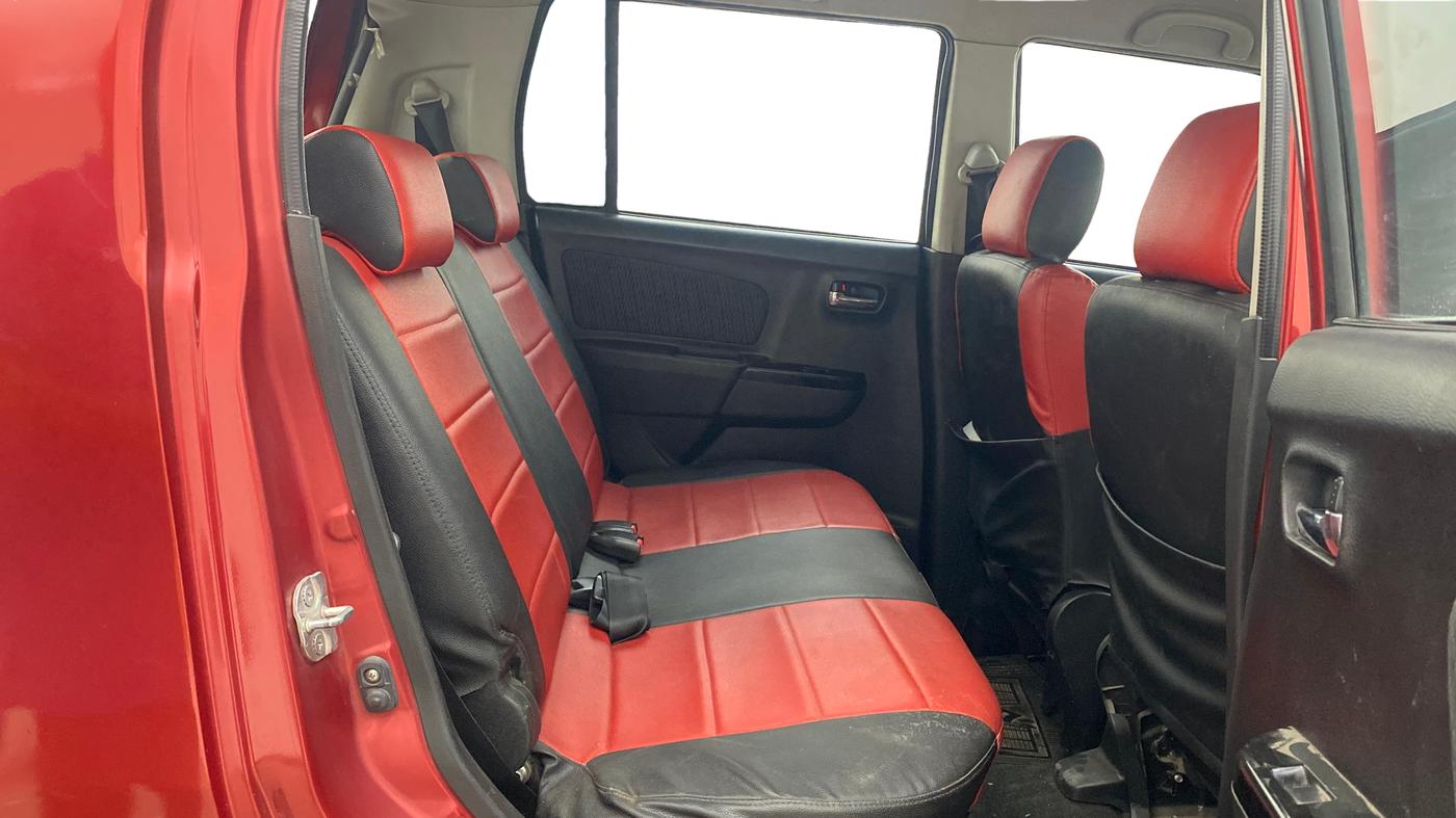 2014 Maruti Wagon R Stingray VXI, Petrol, Manual, 92,886 km, Right Side Rear Door Cabin