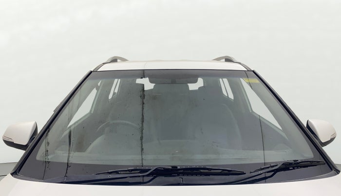 2016 Hyundai Creta SX (O) 1.6 DIESEL, Diesel, Manual, 88,145 km, Front Windshield