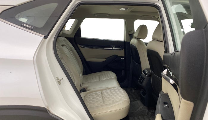 2020 KIA SELTOS HTX PLUS AT1.5 DIESEL, Diesel, Automatic, 93,570 km, Right Side Rear Door Cabin