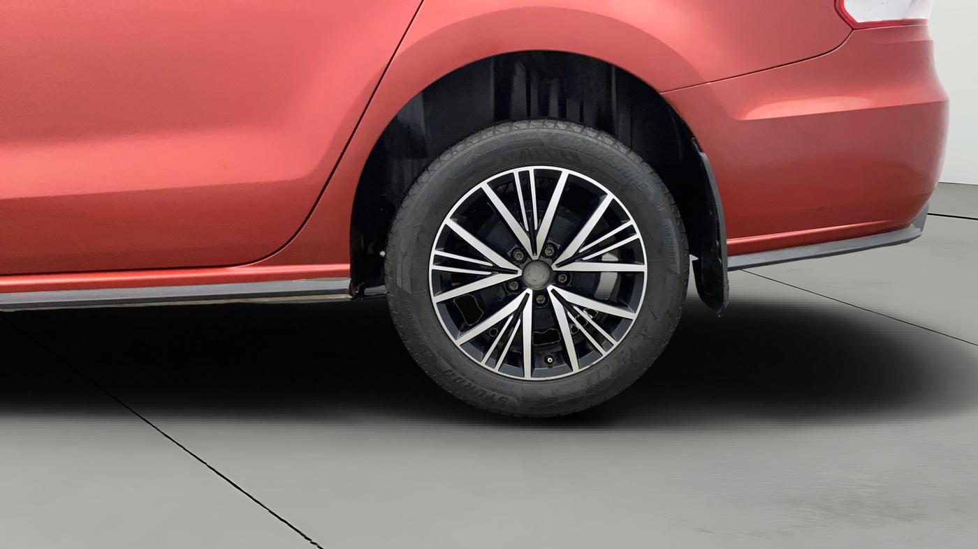 2020 Volkswagen Vento HIGHLINE 1.0L TSI, Petrol, Manual, 1,44,347 km, Left Rear Wheel