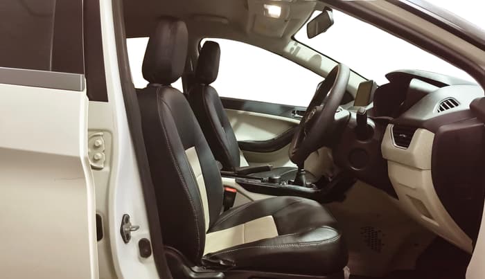 2020 Tata NEXON XZ PLUS PETROL, Petrol, Manual, 71,389 km, Right Side Front Door Cabin
