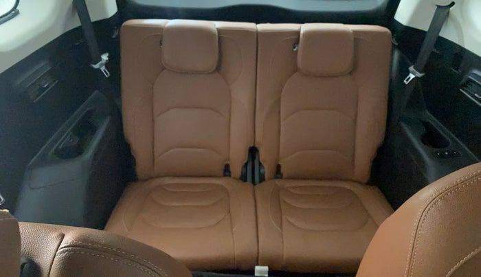 2022 MG HECTOR PLUS SHARP 2.0 DIESEL TURBO MT 6-STR, Diesel, Manual, 40,471 km, Third Seat Row ( optional )