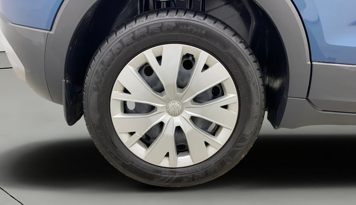 2024 Volkswagen TAIGUN COMFORTLINE 1.0 TSI MT, Petrol, Manual, 6,835 km, Right Rear Wheel