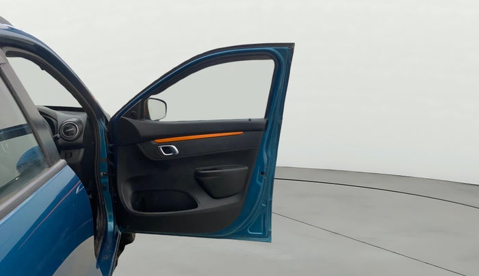 2020 Renault Kwid CLIMBER 1.0 (O), Petrol, Manual, 98,365 km, RHS Front Door