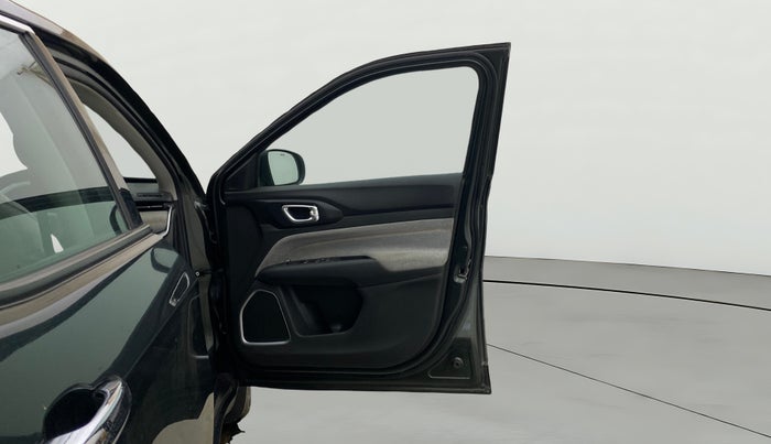 2022 Jeep Compass SPORT 1.4 PETROL, Petrol, Manual, 35,312 km, RHS Front Door