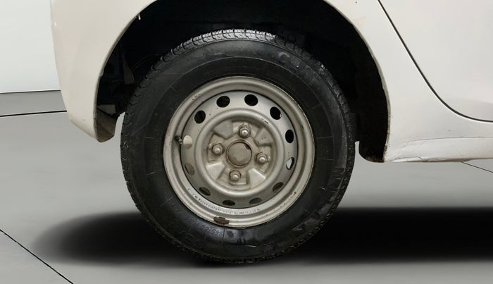 2016 Hyundai Eon ERA +, Petrol, Manual, 63,405 km, Right Rear Wheel