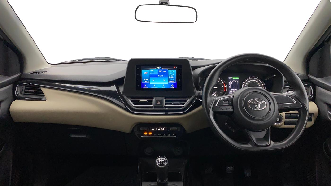 2023 Toyota Glanza G E-CNG, CNG, Manual, 81,921 km, Dashboard