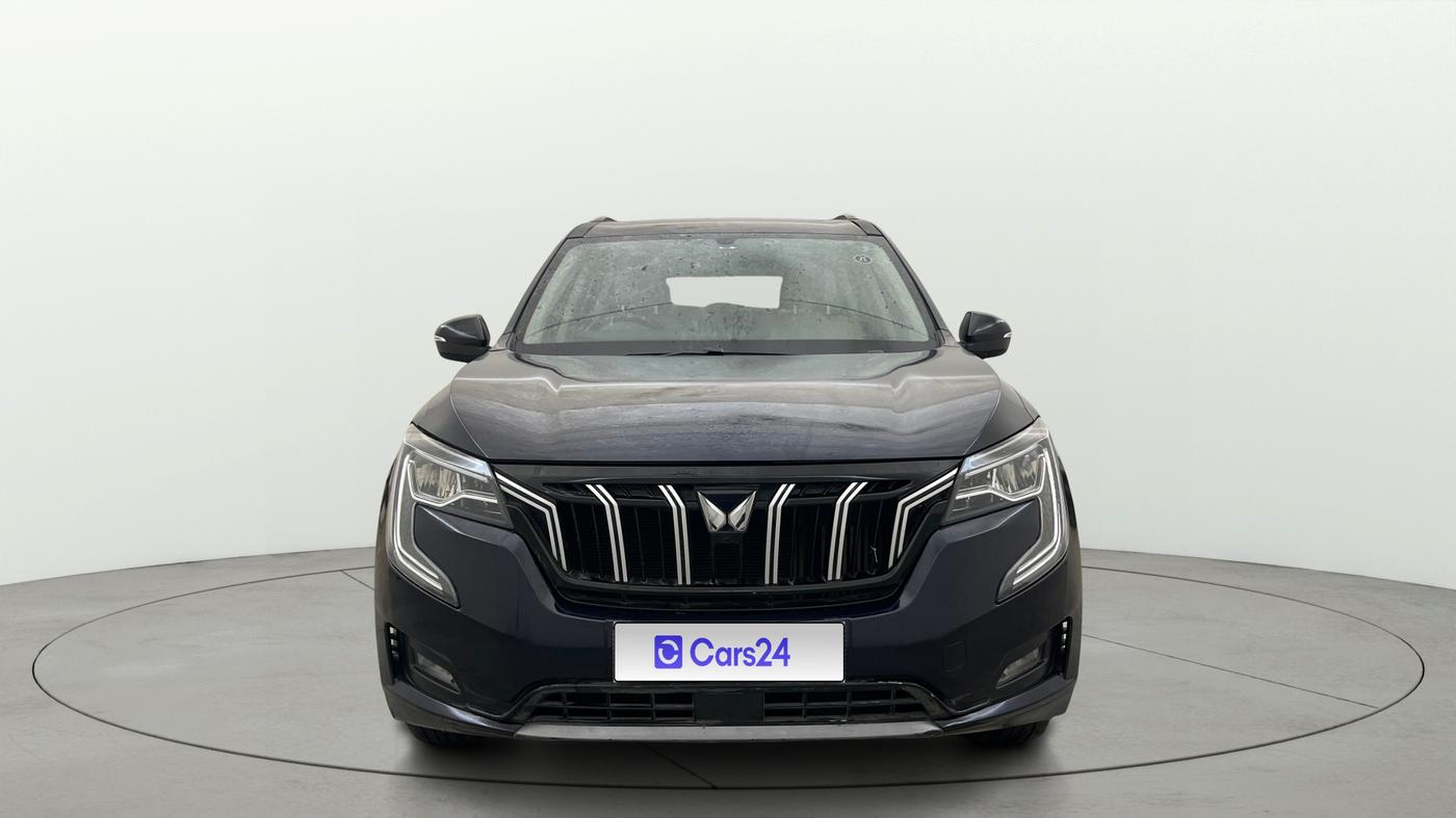 2022 Mahindra XUV700 AX 5 P MT 7 STR, Petrol, Manual, 39,638 km, Front