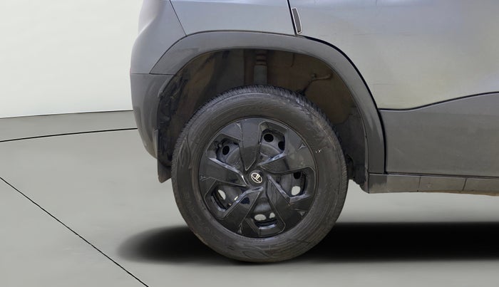 2024 Tata PUNCH ADVENTURE RHYTHM CNG, CNG, Manual, 7,943 km, Right Rear Wheel