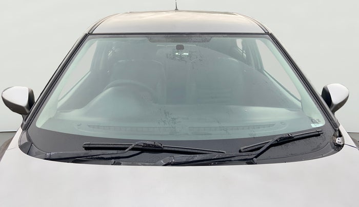 2017 Maruti Baleno DELTA PETROL 1.2, Petrol, Manual, 68,470 km, Front Windshield