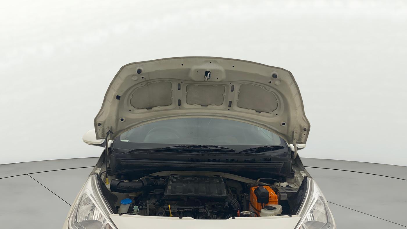 2018 Hyundai Grand i10 SPORTZ AT 1.2 KAPPA VTVT, Petrol, Automatic, 27,517 km, Open Bonet