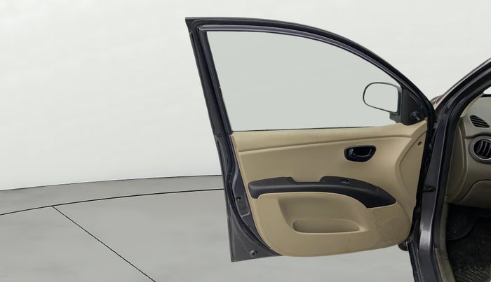 2016 Hyundai i10 MAGNA 1.1, Petrol, Manual, 60,445 km, LHS Front Door