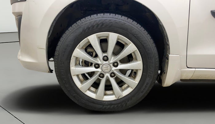 2013 Maruti Ertiga ZXI, Petrol, Manual, 70,324 km, Left Front Wheel
