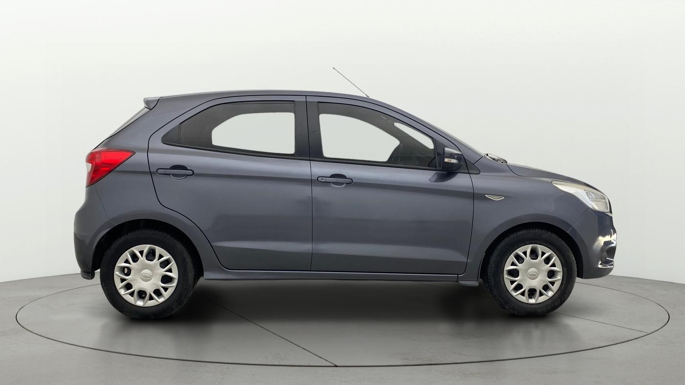 2016 Ford New Figo TREND 1.2 PETROL, Petrol, Manual, 91,413 km, Right Side View
