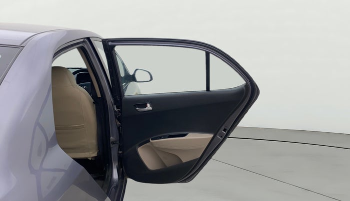 2017 Hyundai Xcent SX 1.2, Petrol, Manual, 63,357 km, RHS Rear Door