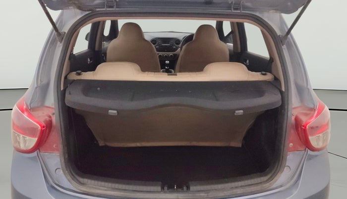 2016 Hyundai Grand i10 SPORTZ 1.2 KAPPA VTVT, Petrol, Manual, 44,541 km, Boot Open Zoomed View