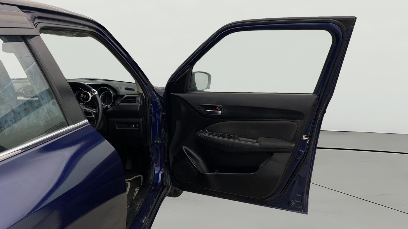 2023 Maruti Swift VXI AMT, Petrol, Automatic, 24,184 km, RHS Front Door