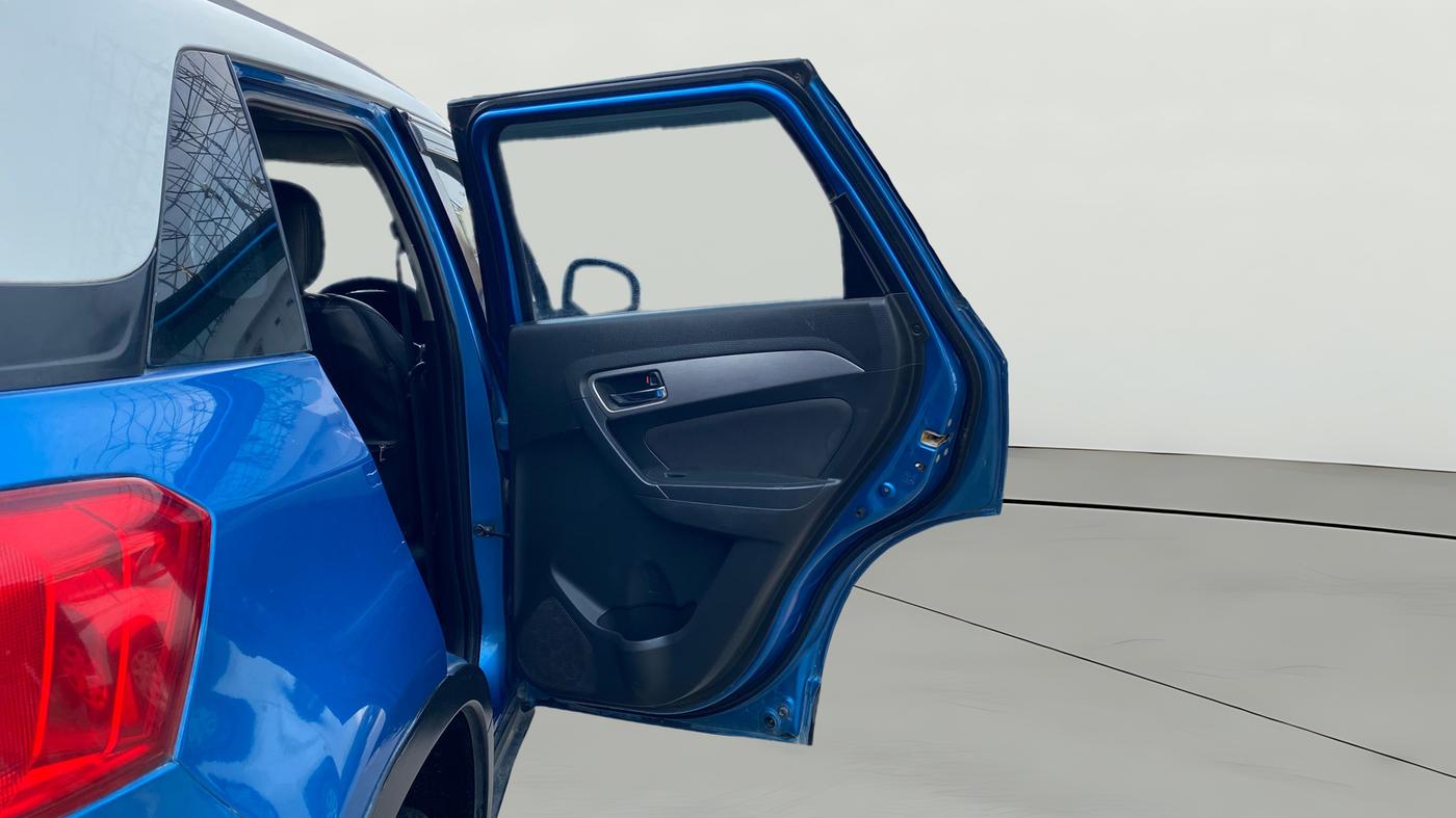 2016 Maruti Vitara Brezza ZDI, Diesel, Manual, 73,581 km, RHS Rear Door