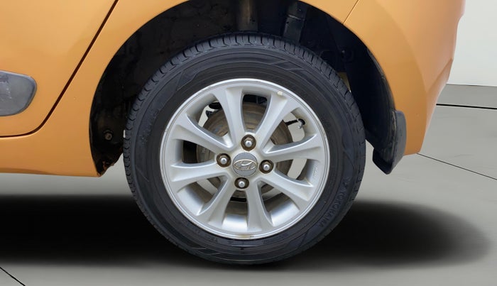 2015 Hyundai Grand i10 ASTA AT 1.2 KAPPA VTVT, Petrol, Automatic, 62,331 km, Left Rear Wheel