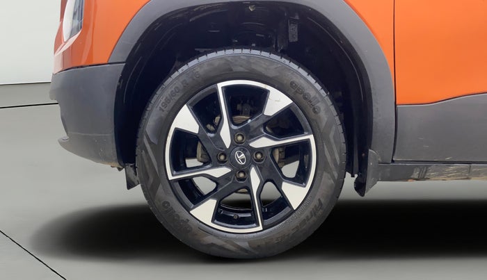 2023 Tata PUNCH CREATIVE  1.2 RTN DUAL TONE, Petrol, Manual, 40,258 km, Left Front Wheel