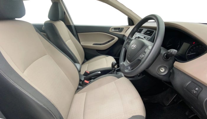 2016 Hyundai Elite i20 SPORTZ 1.2, Petrol, Manual, 45,010 km, Right Side Front Door Cabin