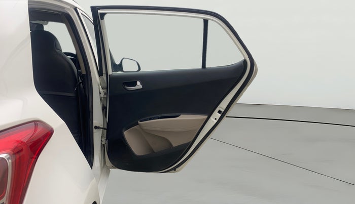 2016 Hyundai Grand i10 SPORTZ 1.2 KAPPA VTVT, Petrol, Manual, 84,826 km, RHS Rear Door