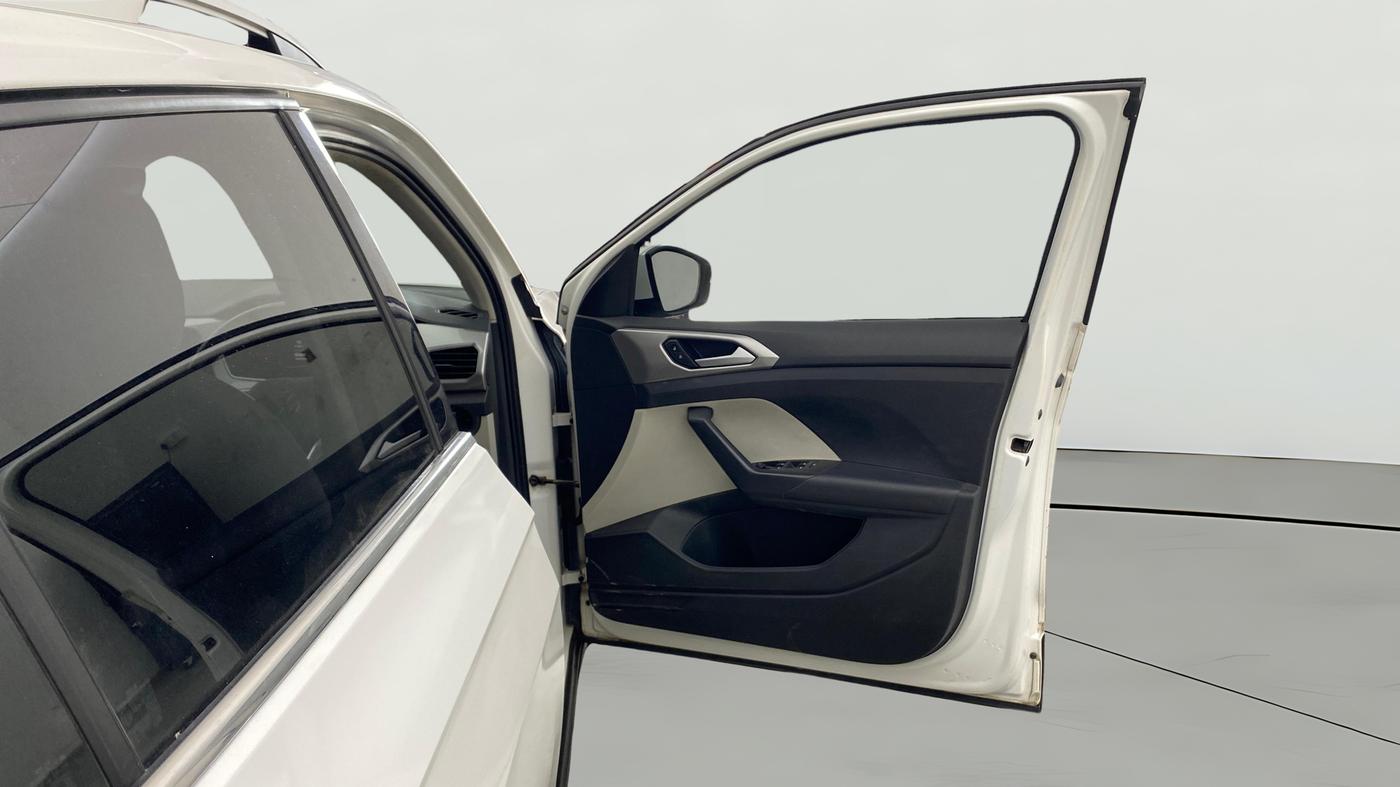 2021 Volkswagen TAIGUN GT PLUS 1.5 TSI DSG, Petrol, Automatic, 90,046 km, RHS Front Door