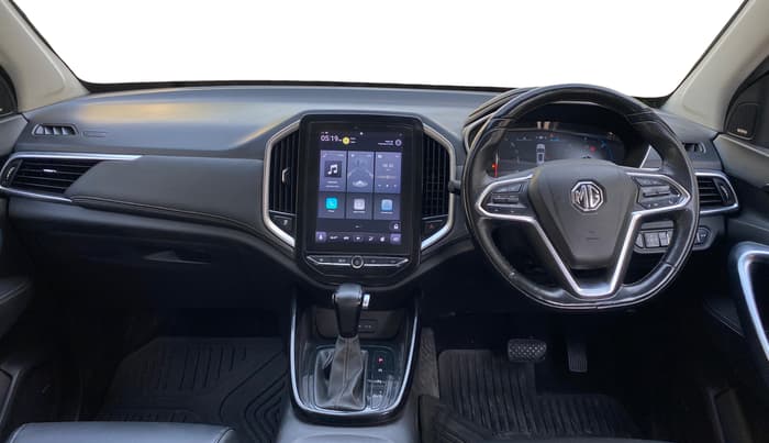 2019 MG HECTOR SHARP 1.5 DCT PETROL, Petrol, Automatic, 1,18,069 km, Dashboard