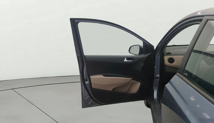 2016 Hyundai Xcent SX 1.2, Petrol, Manual, 72,243 km, LHS Front Door