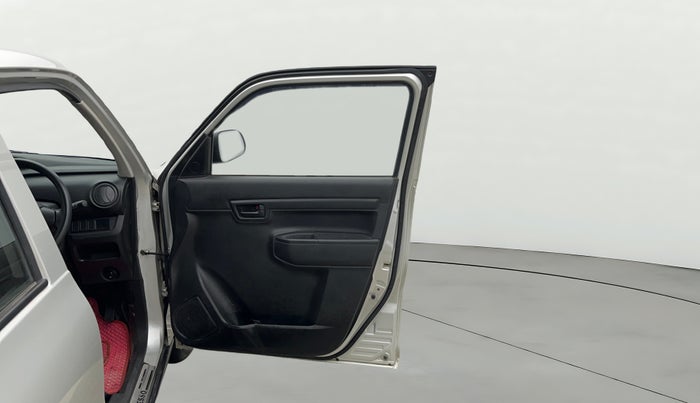 2021 Maruti S PRESSO VXI, Petrol, Manual, 8,514 km, RHS Front Door