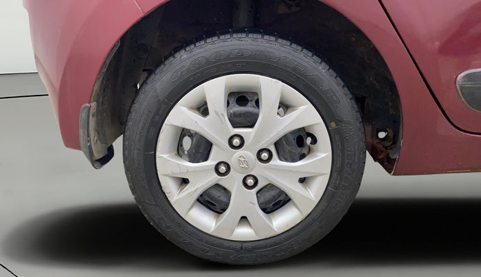 2015 Hyundai Grand i10 SPORTZ 1.2 KAPPA VTVT, Petrol, Manual, 81,574 km, Right Rear Wheel