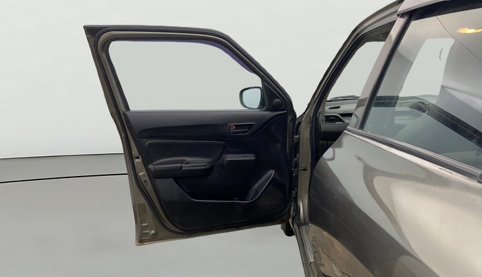 2019 Maruti Swift LXI, Petrol, Manual, 57,741 km, LHS Front Door