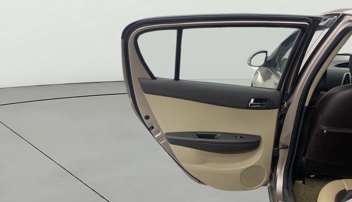 2013 Hyundai i20 SPORTZ 1.4 CRDI, Diesel, Manual, 1,48,956 km, LHS Rear Door