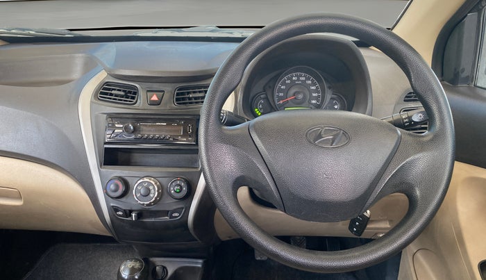 2017 Hyundai Eon ERA +, Petrol, Manual, 78,412 km, Steering Wheel Close Up