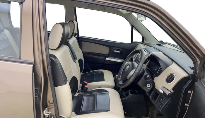 2016 Maruti Wagon R 1.0 VXI, Petrol, Manual, 9,487 km, Right Side Front Door Cabin