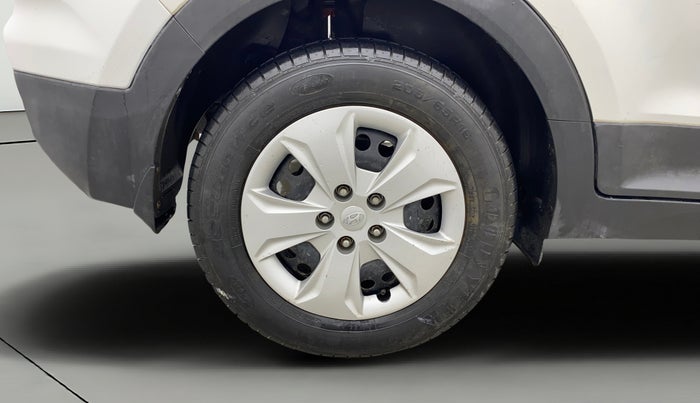 2017 Hyundai Creta E PLUS 1.6 PETROL, Petrol, Manual, 39,630 km, Right Rear Wheel