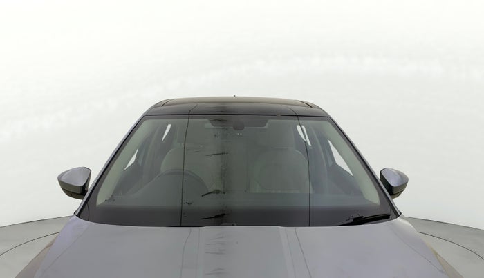 2016 Skoda Superb L&K 1.8 TSI AT, Petrol, Automatic, 51,905 km, Front Windshield