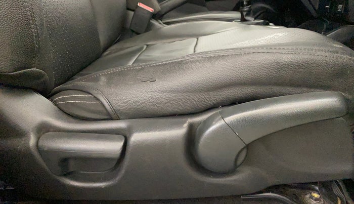 2017 Honda WR-V 1.2L I-VTEC VX MT, Petrol, Manual, 60,452 km, Driver Side Adjustment Panel