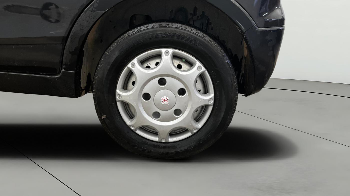 2021 Mahindra XUV300 W4 1.2 PETROL, Petrol, Manual, 63,929 km, Left Rear Wheel