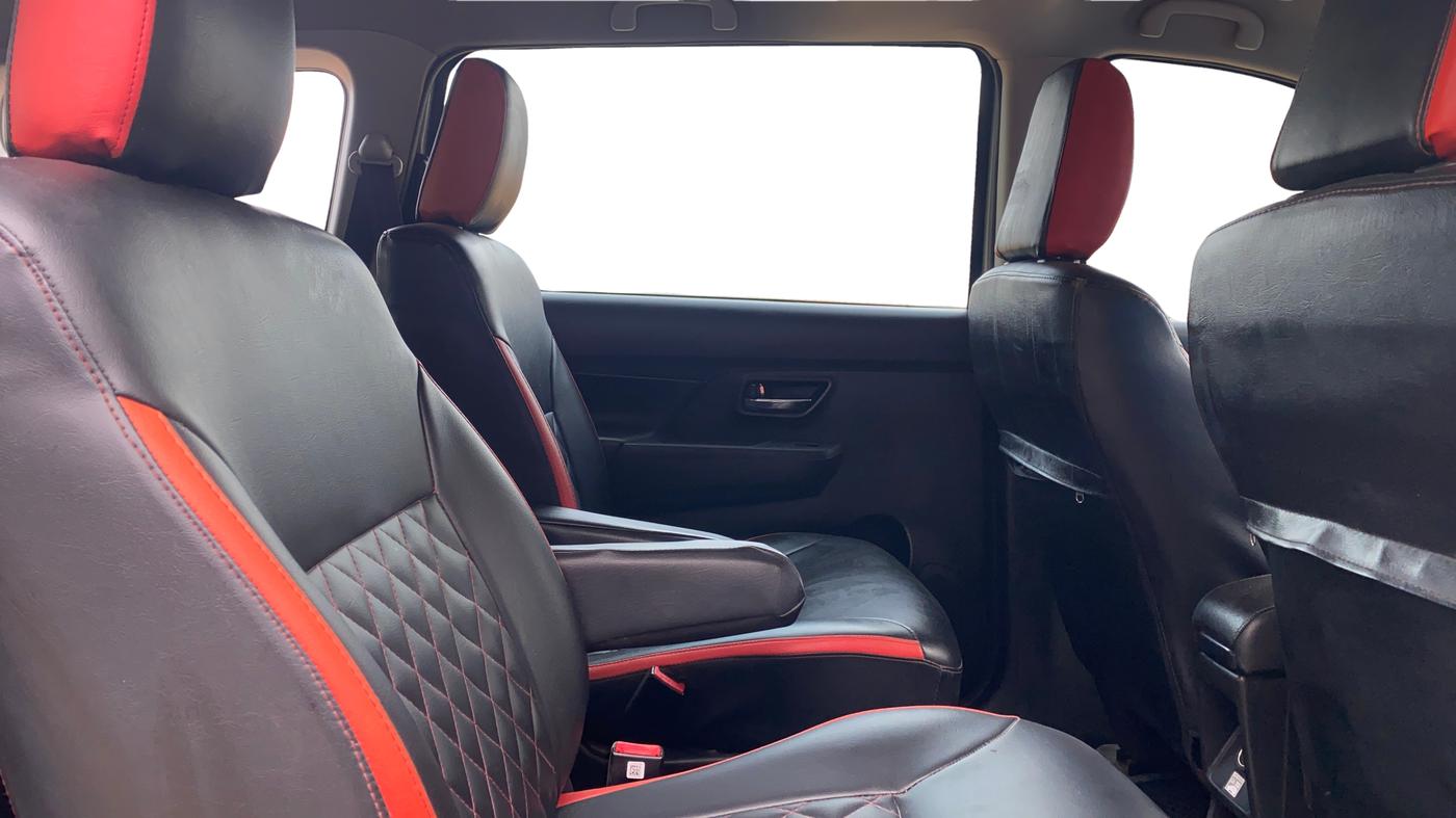 2020 Maruti XL6 ZETA MT, Petrol, Manual, 60,248 km, Right Side Rear Door Cabin