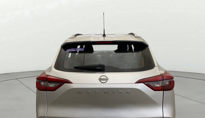 2022 Nissan MAGNITE XV EXECUTIVE, CNG, Manual, 49,559 km, Rear Windshield