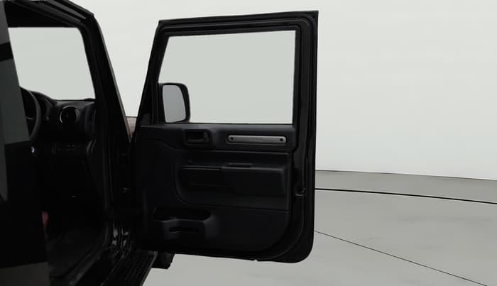 2024 Mahindra Thar LX P 2WD AT HT, Petrol, Automatic, 11,232 km, RHS Front Door