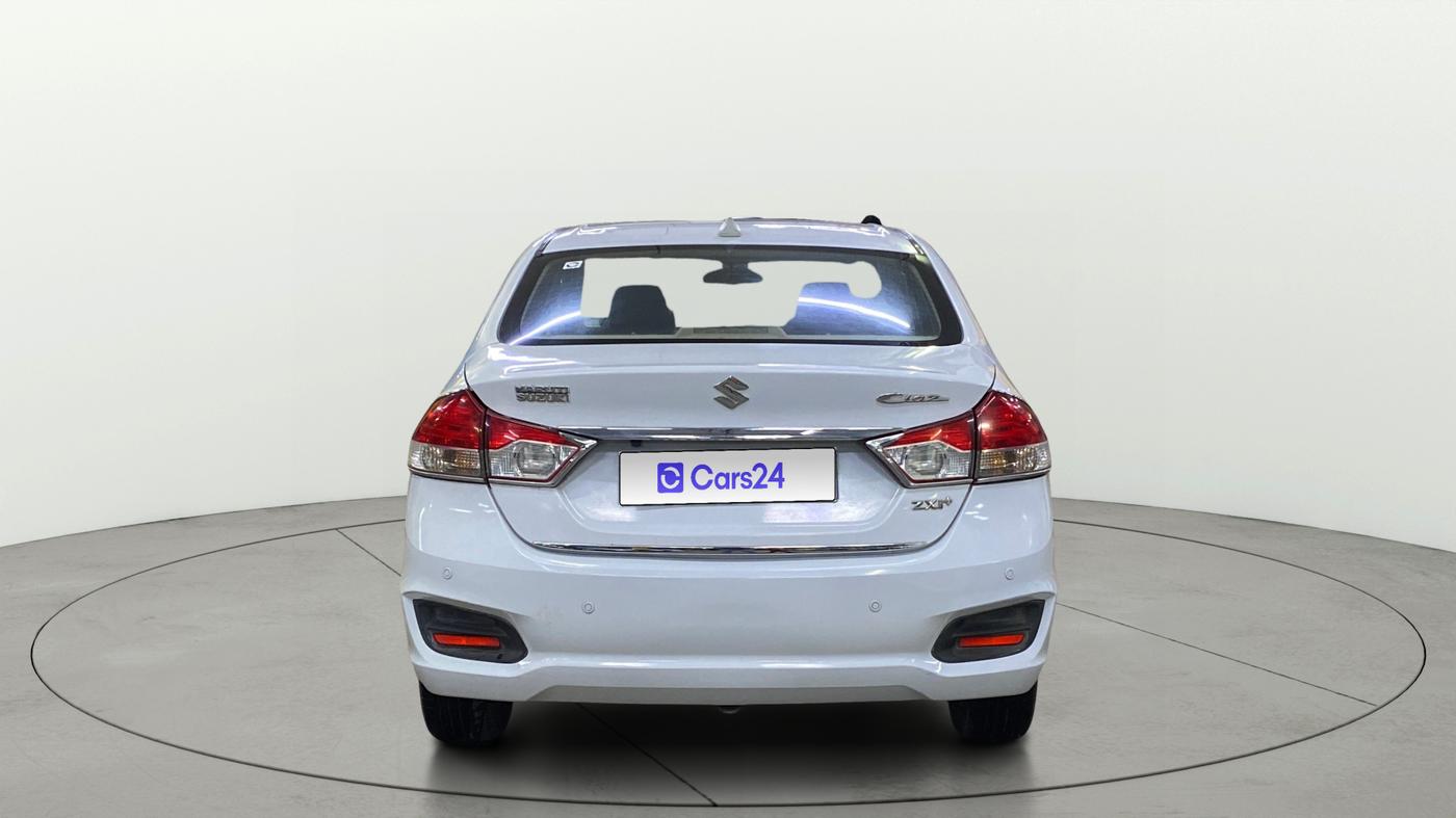 2015 Maruti Ciaz ZXI+, Petrol, Manual, 1,06,229 km, Back/Rear